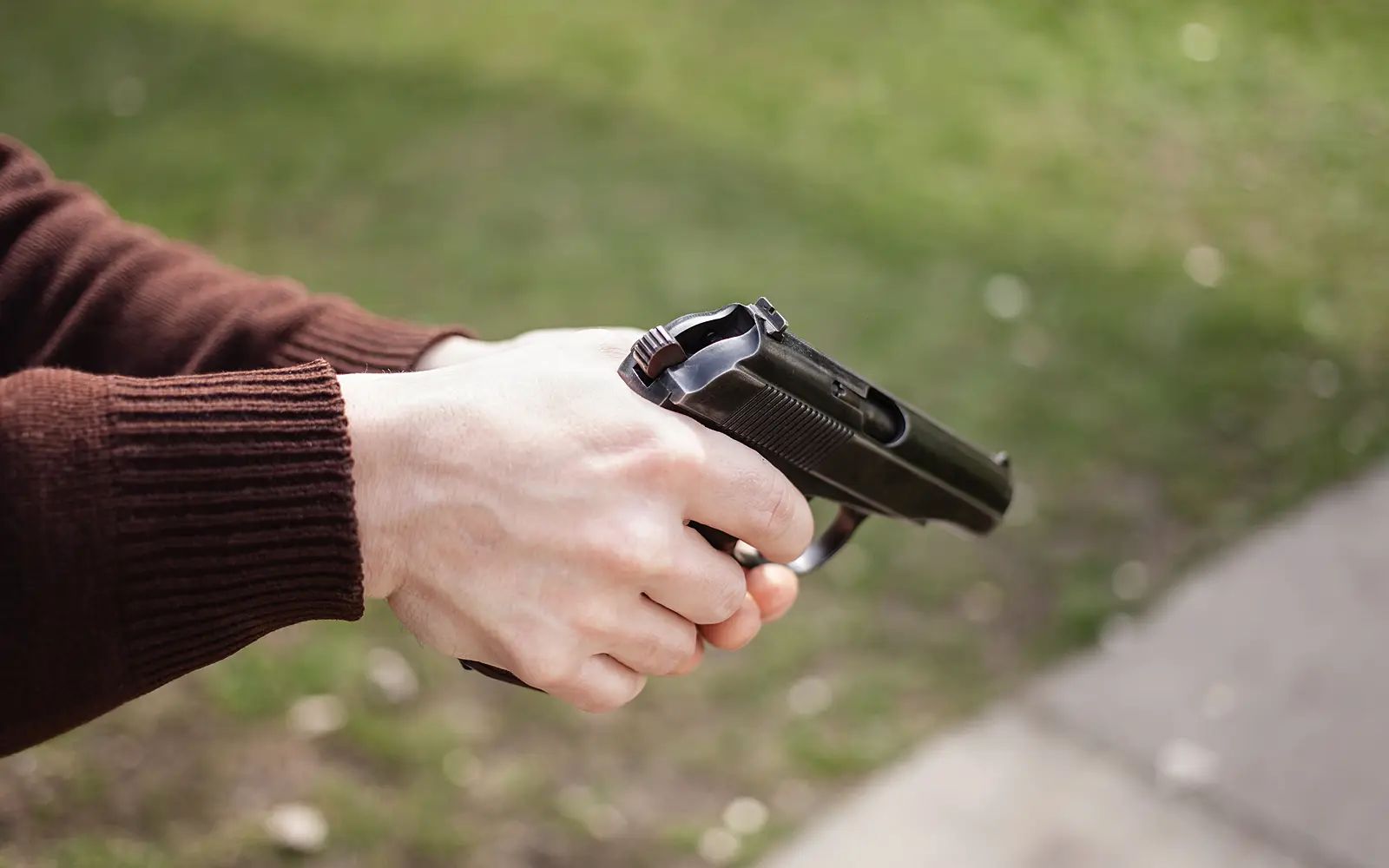 3 maut ditembak di hadapan restoran di Kota Tinggi