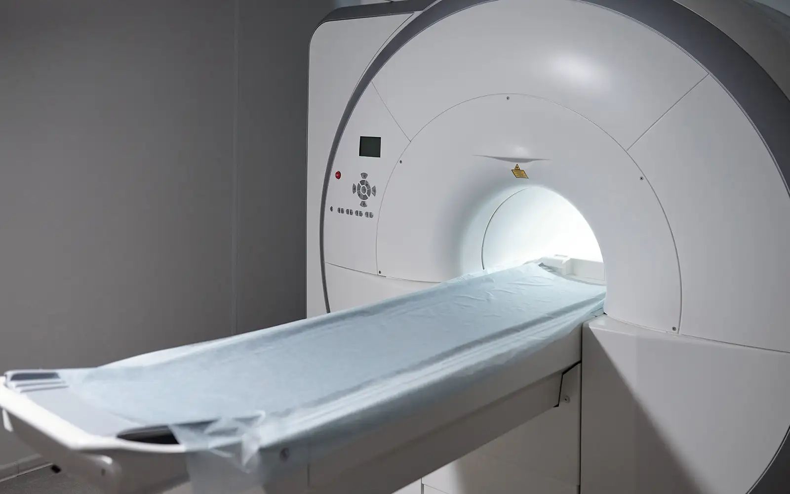 Ex-radiographer claims SOP breaches gave her cancer