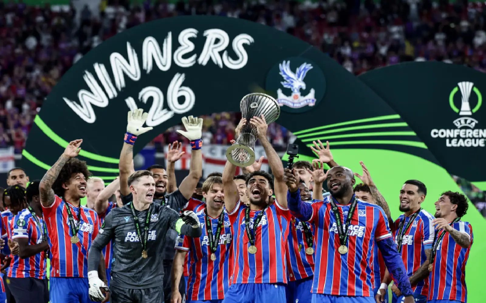 Players of Crystal Palace lift the trophy after winning the UEFA Conference League final match Crystal Palace against Rayo Vallecano, in Leipzig, Germany, 27 May 2026. EPA/FILIP SINGER