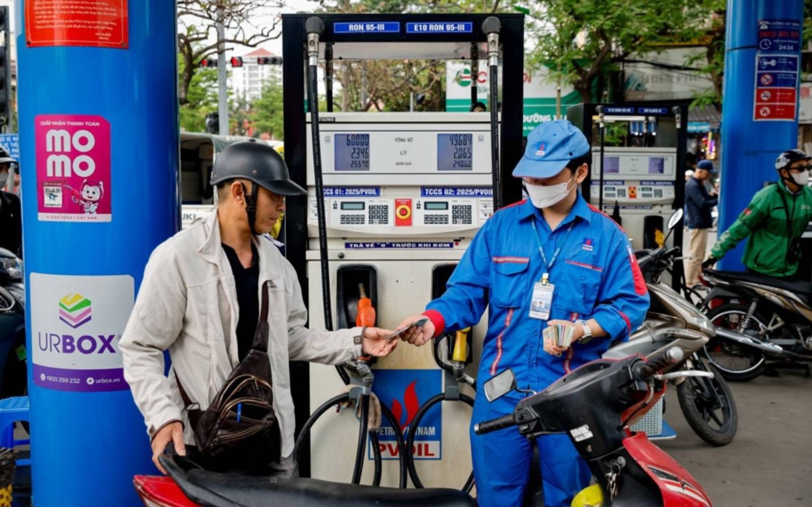 Vietnam ramps up fuel