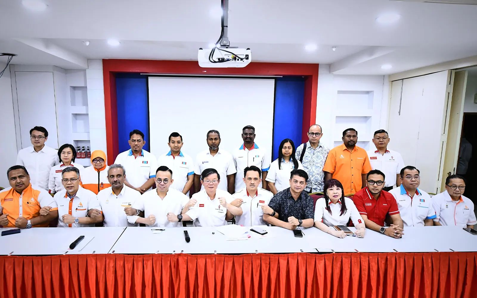 Chow Kon Yeow DAP PKR