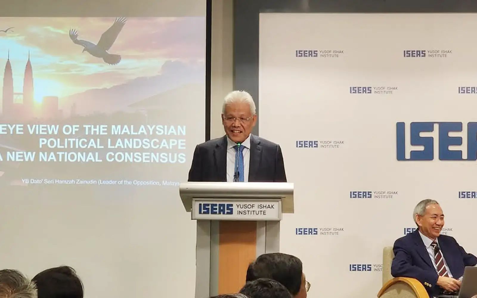 hamzah zainudin