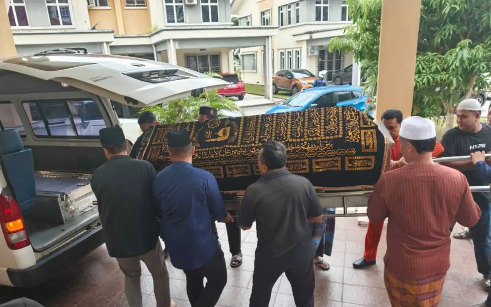 n Van Jenazah IPK Pahang (Gambar IPD Pekan) 27526