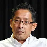 Eddin Khoo.