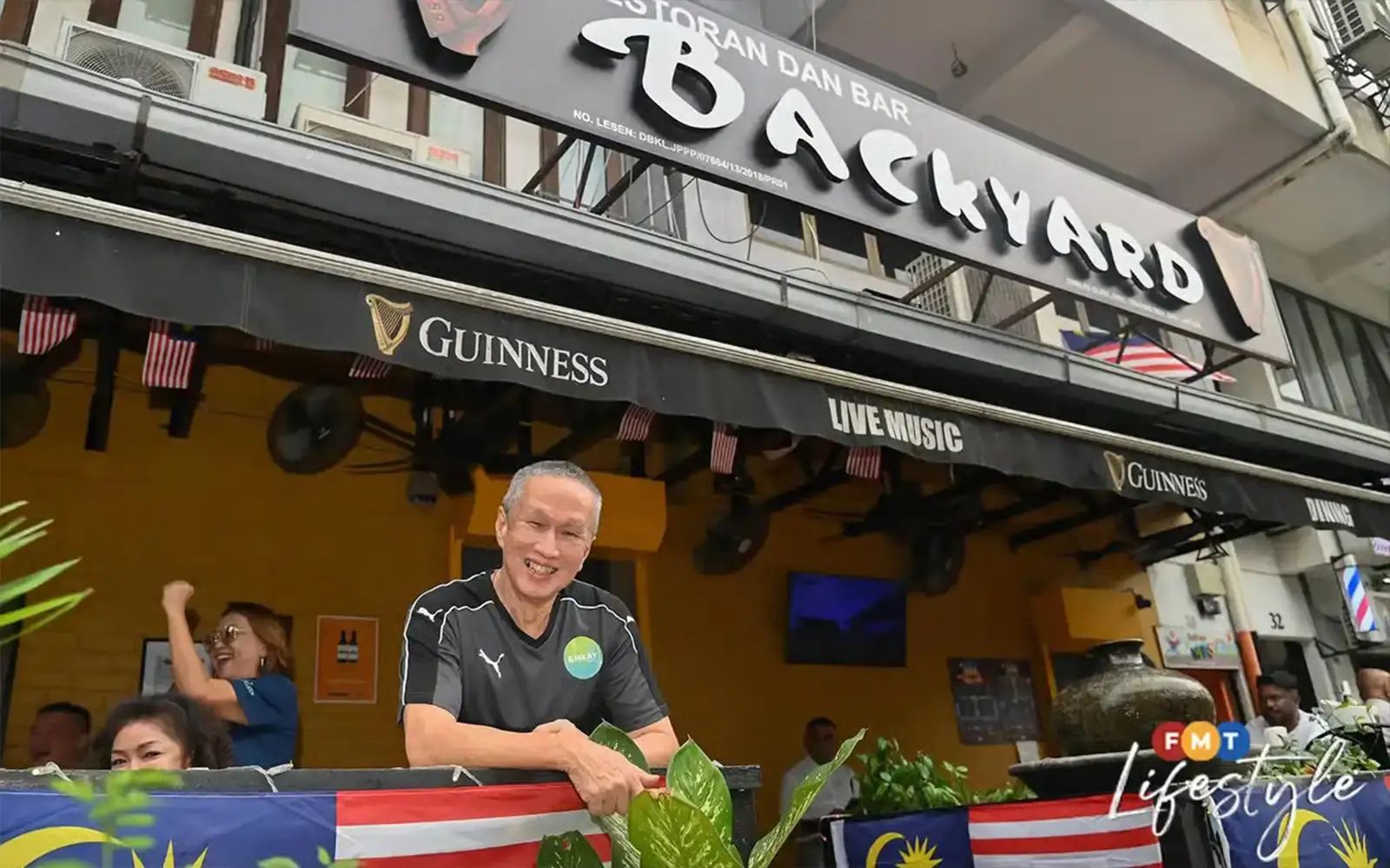 Backyard Pub & Grill owner Jerry Chong 13526