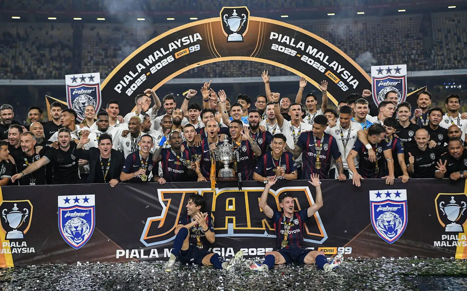 Pasukan Johor Darul Ta'zim PIALA bernama pic 24526