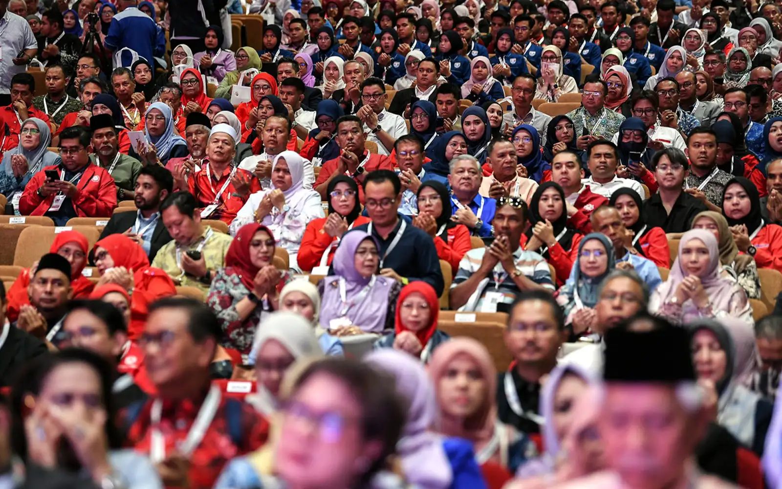 hari pekerja bernama pic 1526