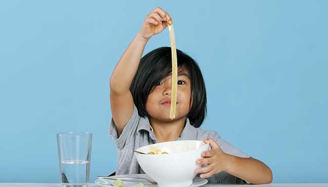 Mixed reaction to video of US kids trying Malaysian food