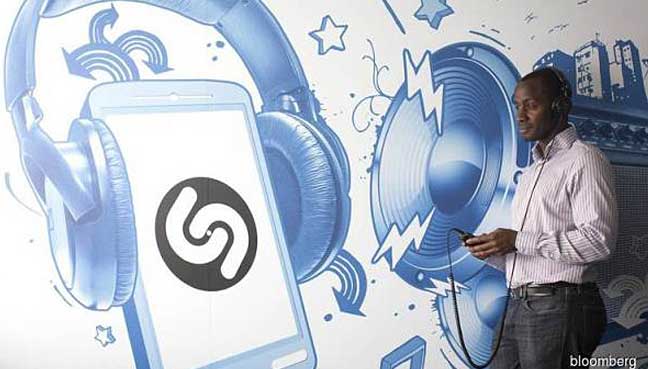 EU to probe Apple plan to buy music app Shazam