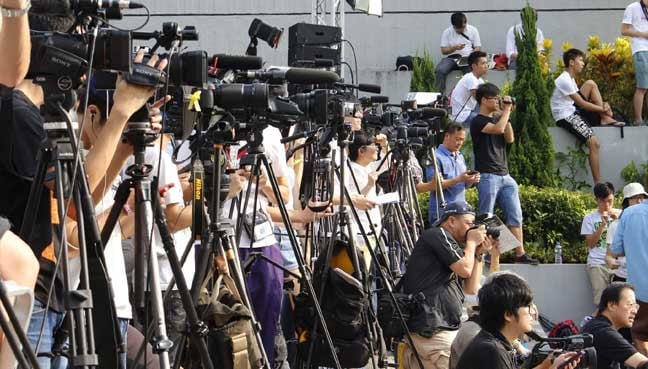 Stop attacking journalists
