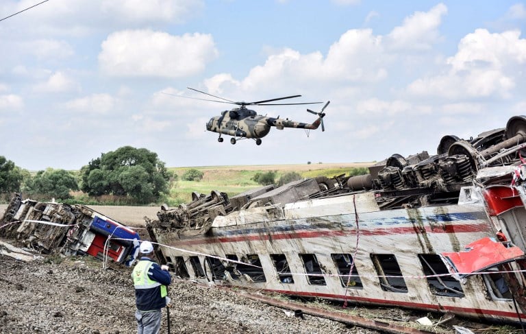 Turkish train crash leaves 7 people dead, hurting dozens