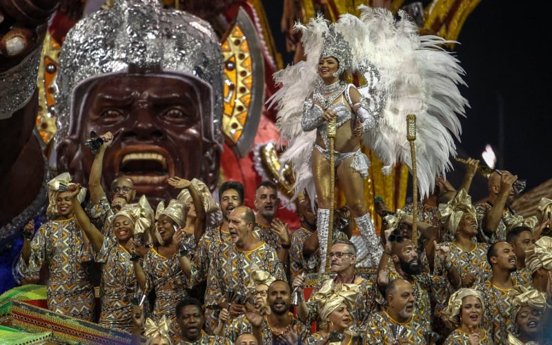 King Momo declares Rio’s carnival open