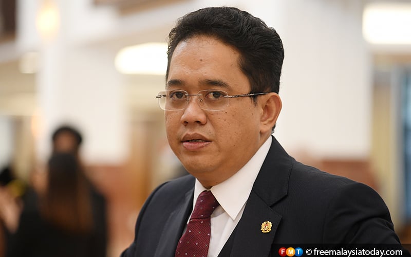 Dr Farid terus fokus bantu rakyat sebelum meninggal dunia, kata ibu