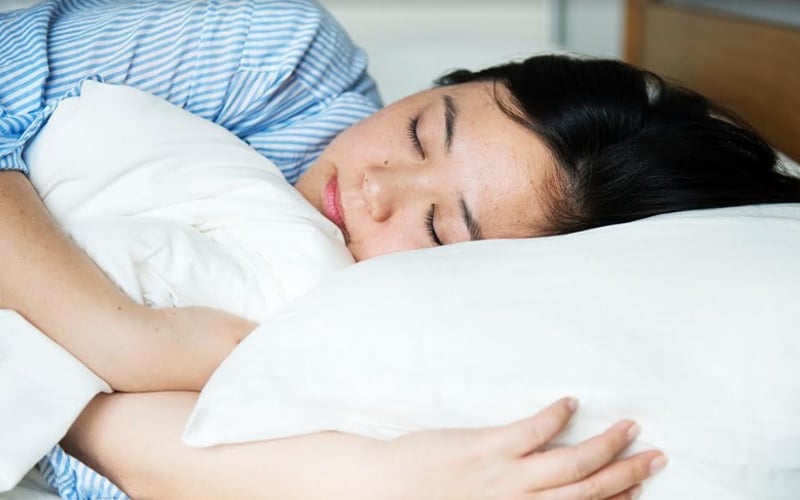 How your sleep cycle changes with age