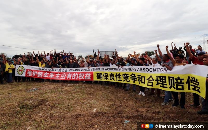 Car workshops and tow trucks go on strike