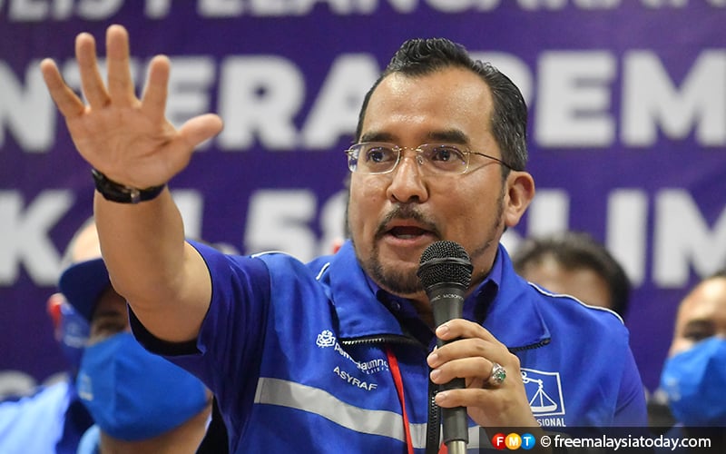 Tangguh dulu hasrat nak jadi PM, kata Pemuda Umno kepada Anwar