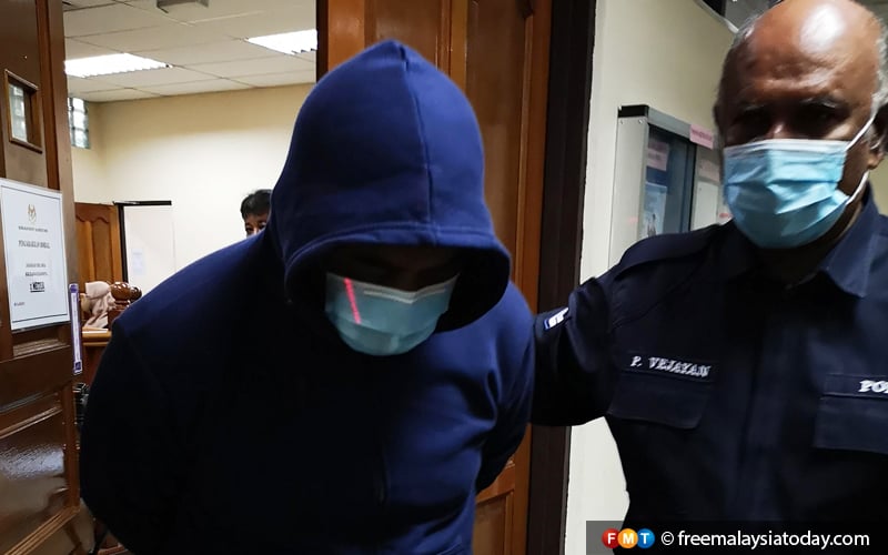 Penjawat awam mengaku tidak bersalah terima suapan RM8,000