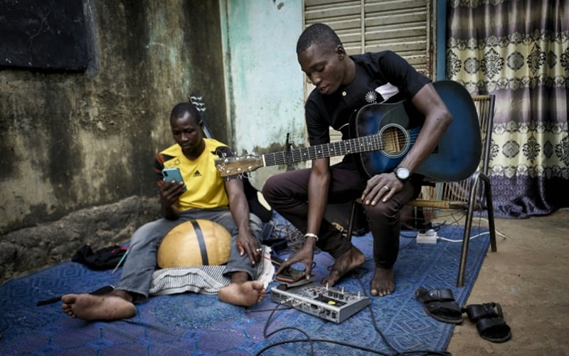 From WhatsApp recordings to full-fledged music