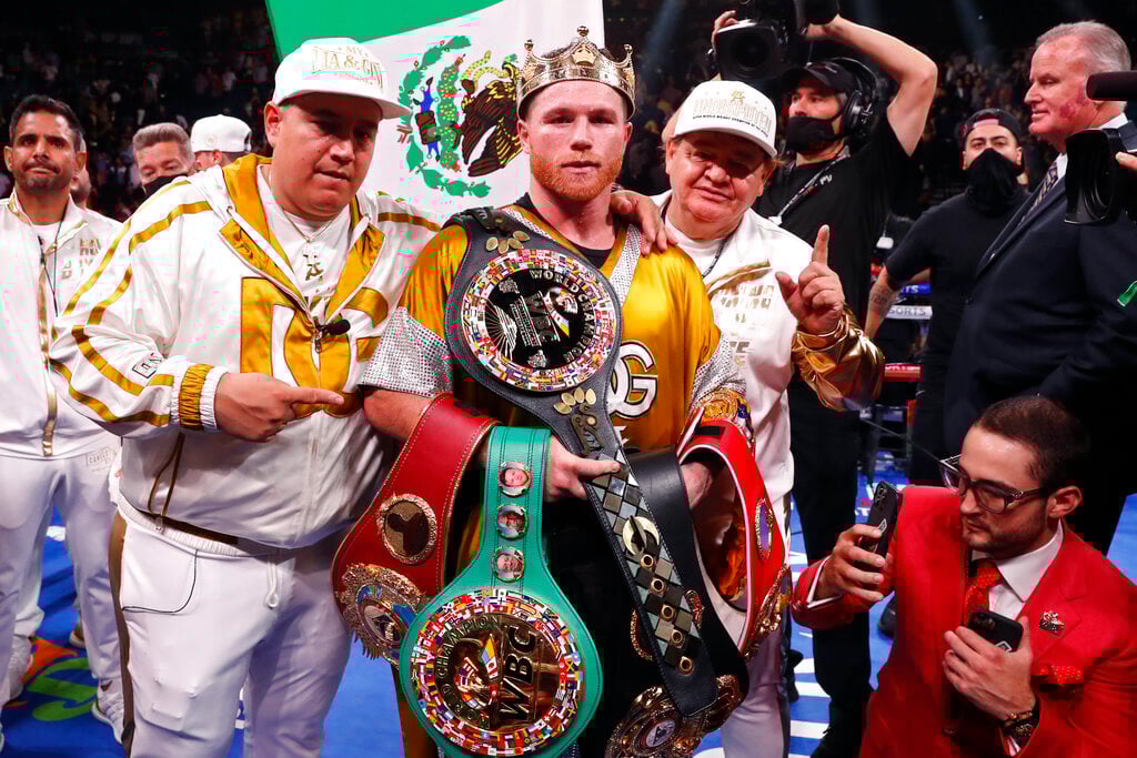 Alvarez makes boxing history after knocking out Plant