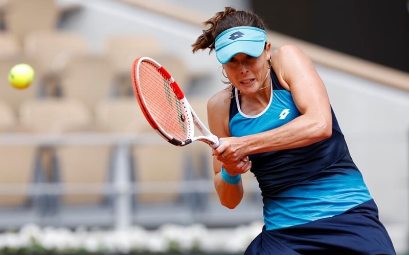 Injured Cornet blasts ‘handful of idiots’ after French Open boos