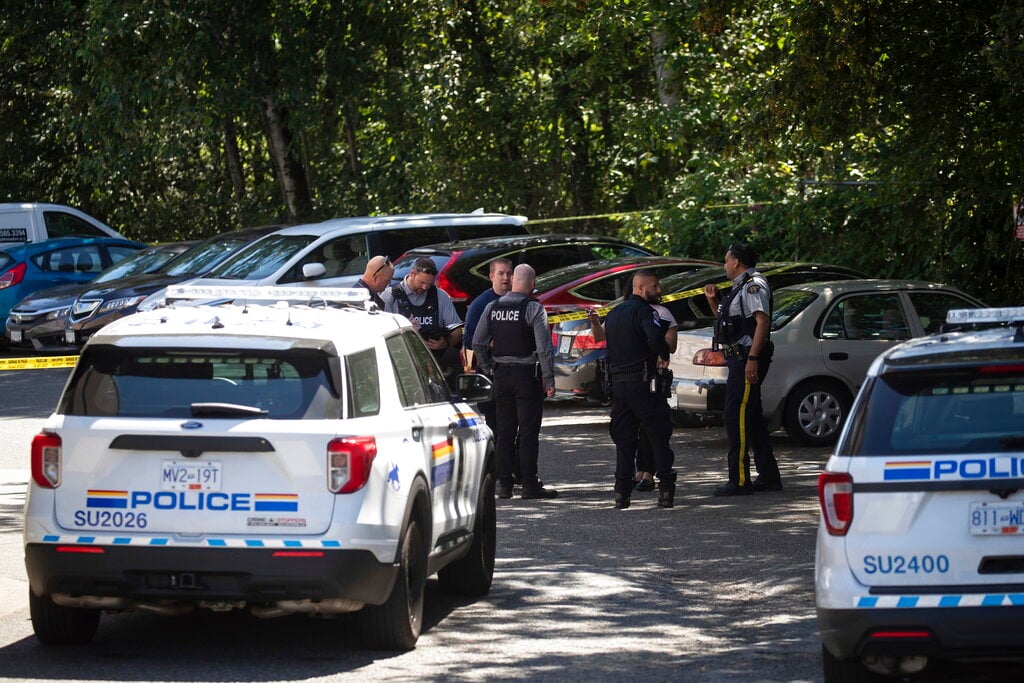 3 Canadian police officers charged in shooting of toddler