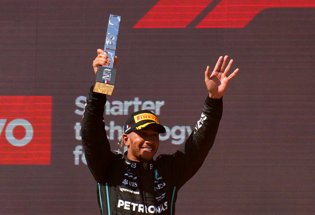 Hamilton sweats to second place after water bottle malfunction