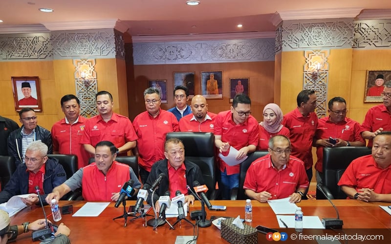 Umno, BN Sabah tarik balik sokongan kepada Hajiji