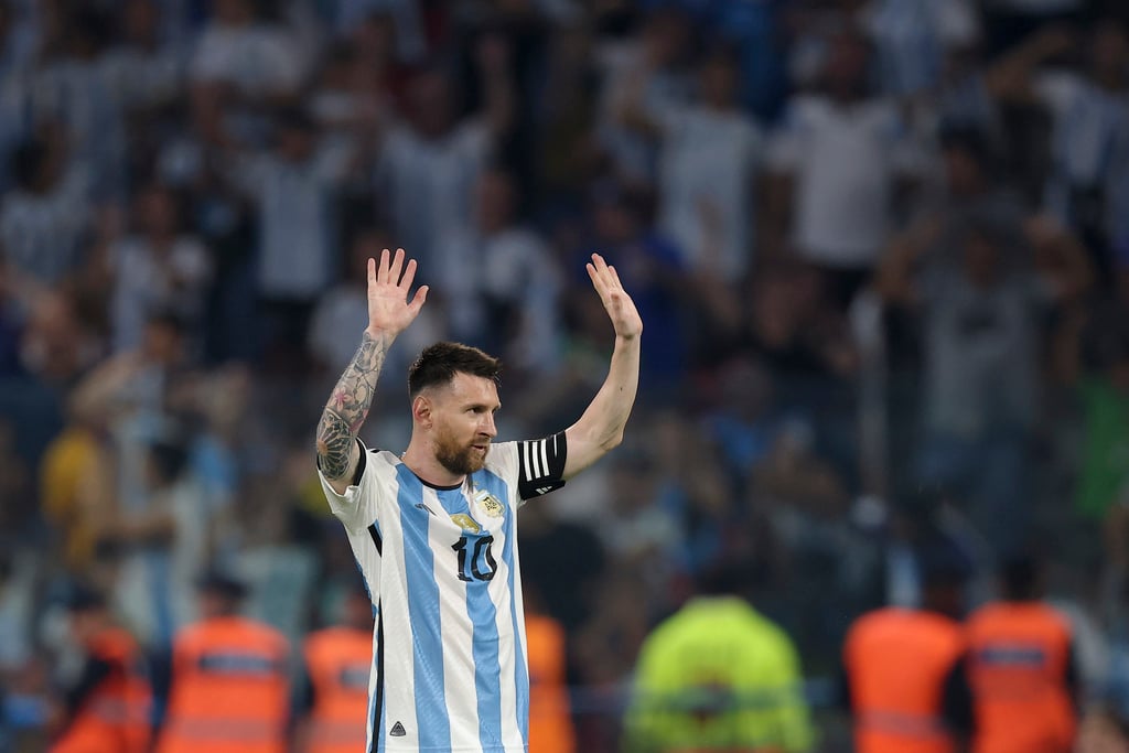 Messi scores 100th international goal