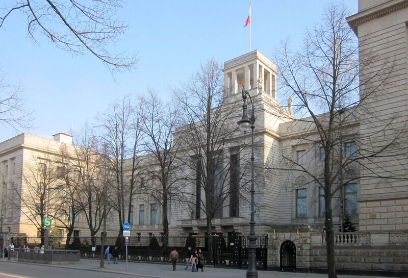 Germany to initiate mass expulsion of Russian diplomats