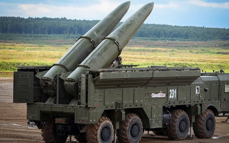 Rusia tempatkan senjata nuklear di Belarus bulan depan