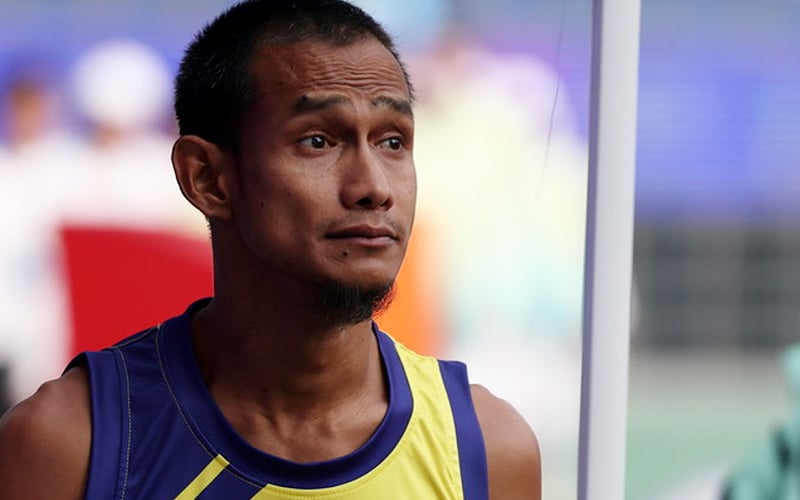 Dekwan fails to defend 100m title in Asian Para Games after false start