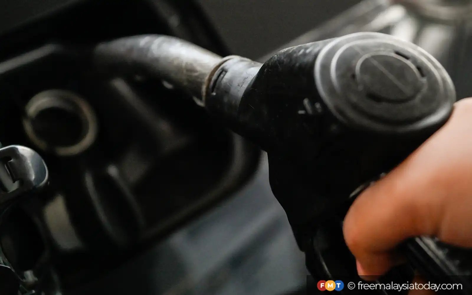 Finance ministry to table targeted diesel subsidy report, says Fahmi