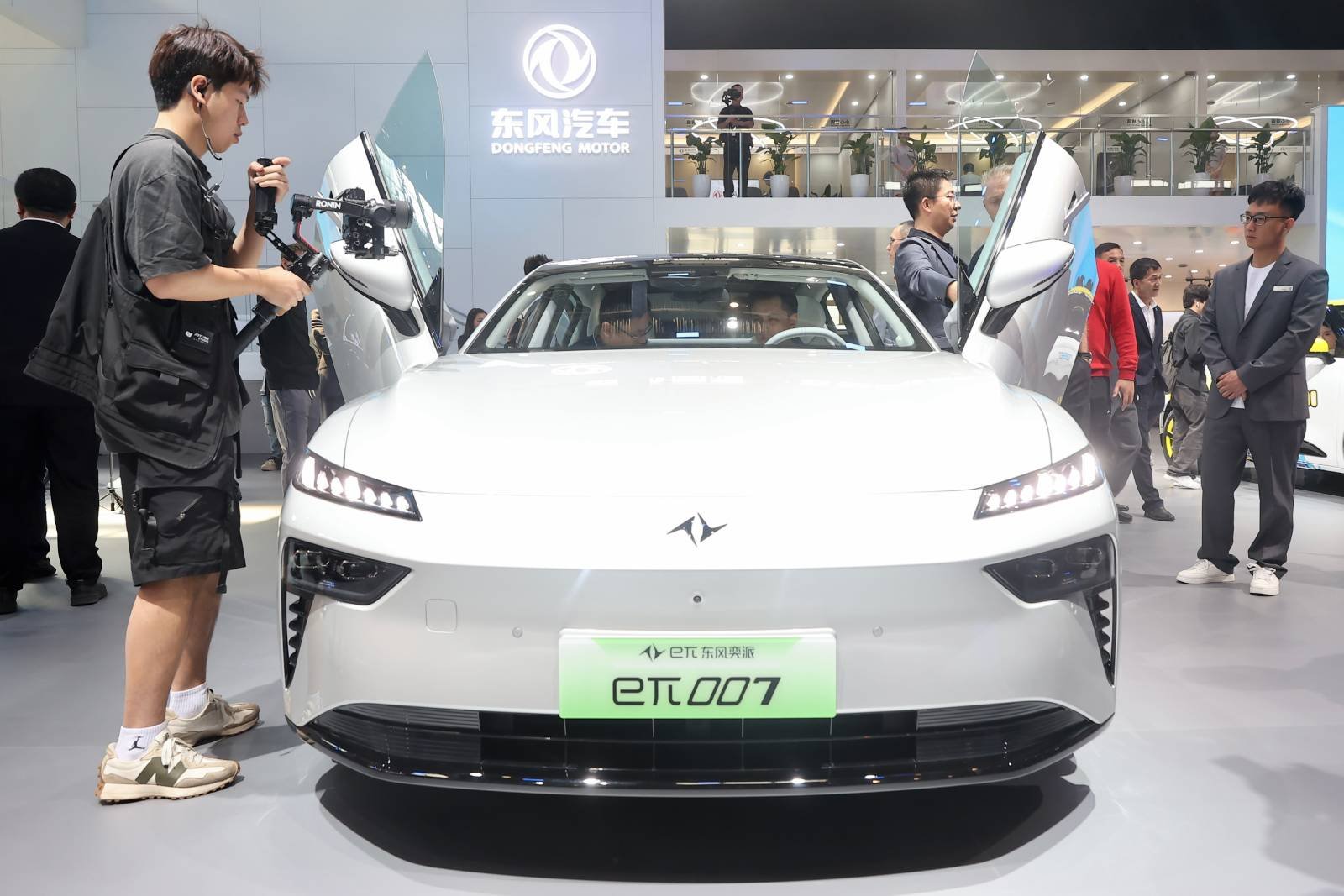 Chinese automakers embrace livestreaming to modernise image