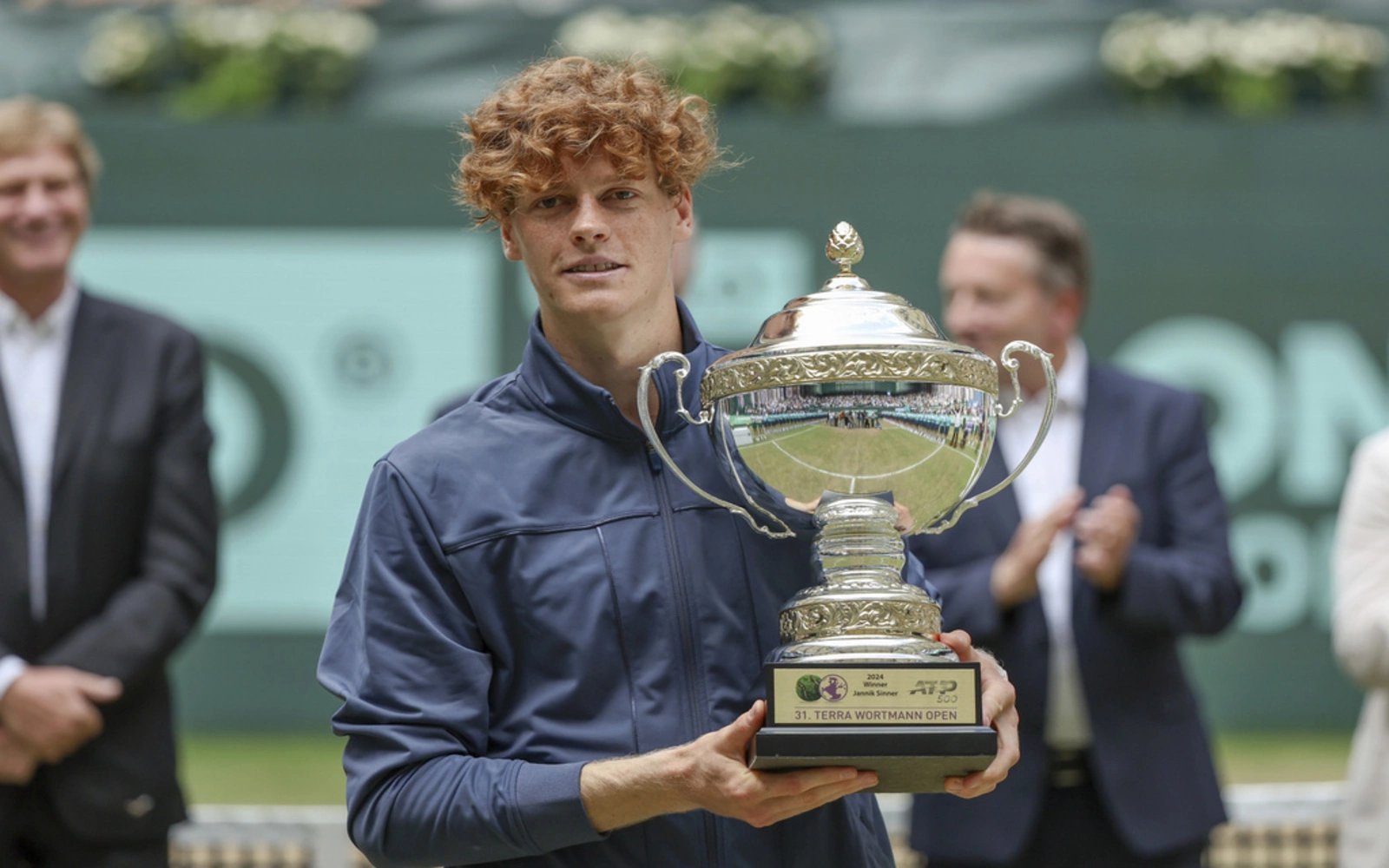 Sinner beats Hurkacz to win first title on grass at Halle Open