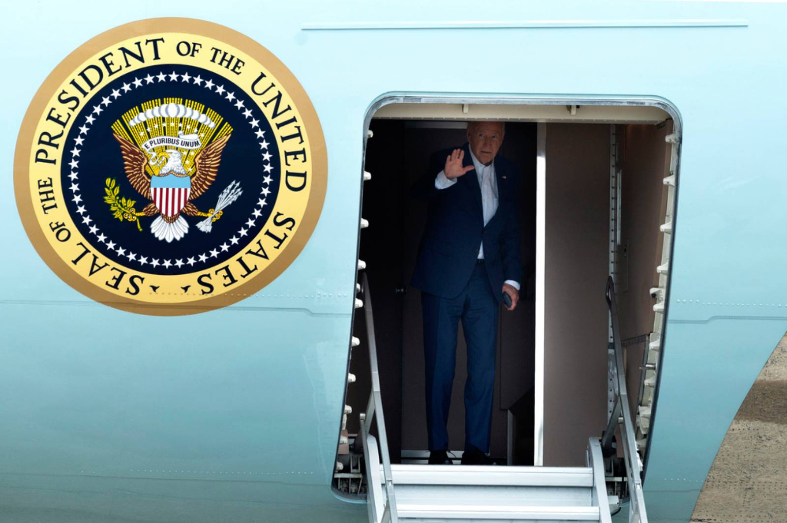 ‘I’m okay’, Biden tells Michigan voters as campaign struggles