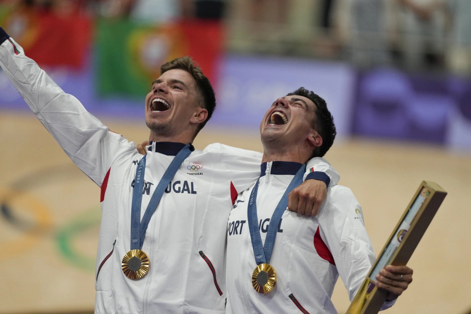 Portugal win historic gold in crash-littered men’s Madison