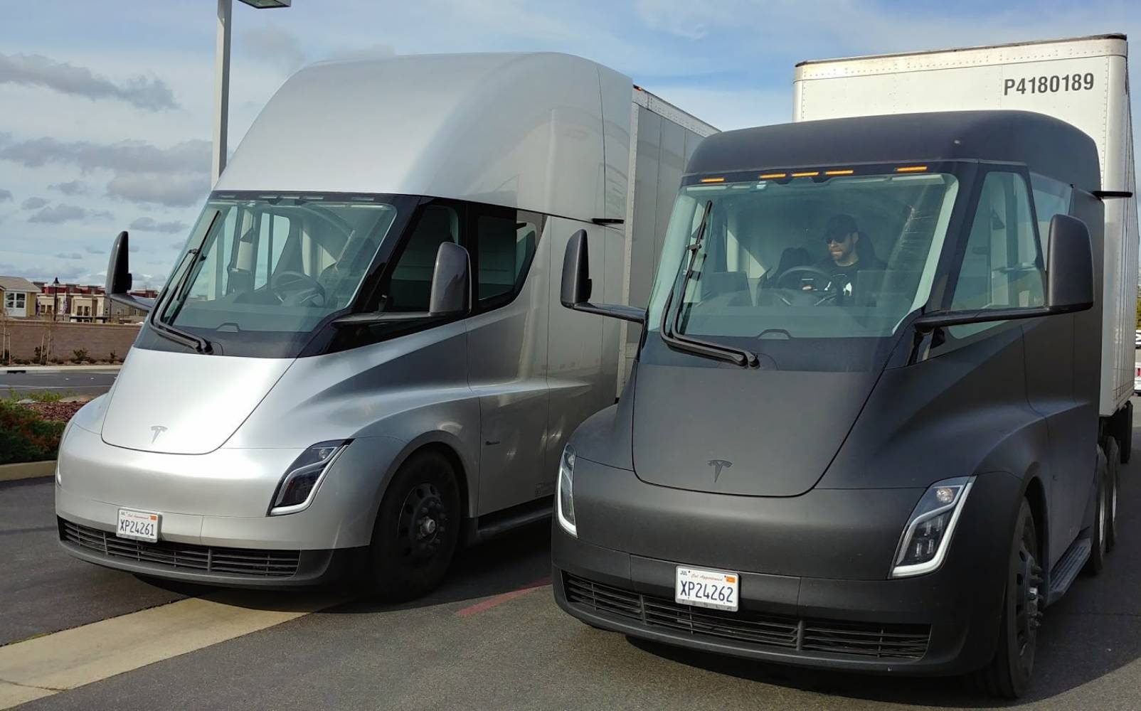 Tesla truck fire took 190,000 litres of water to extinguish