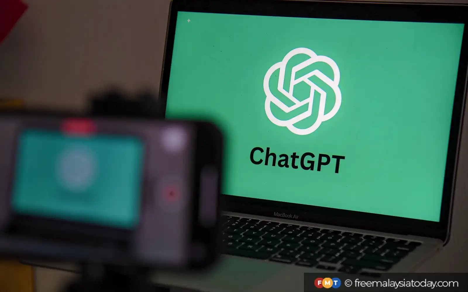 ChatGPT passes Japan’s top university entrance exams with top scores