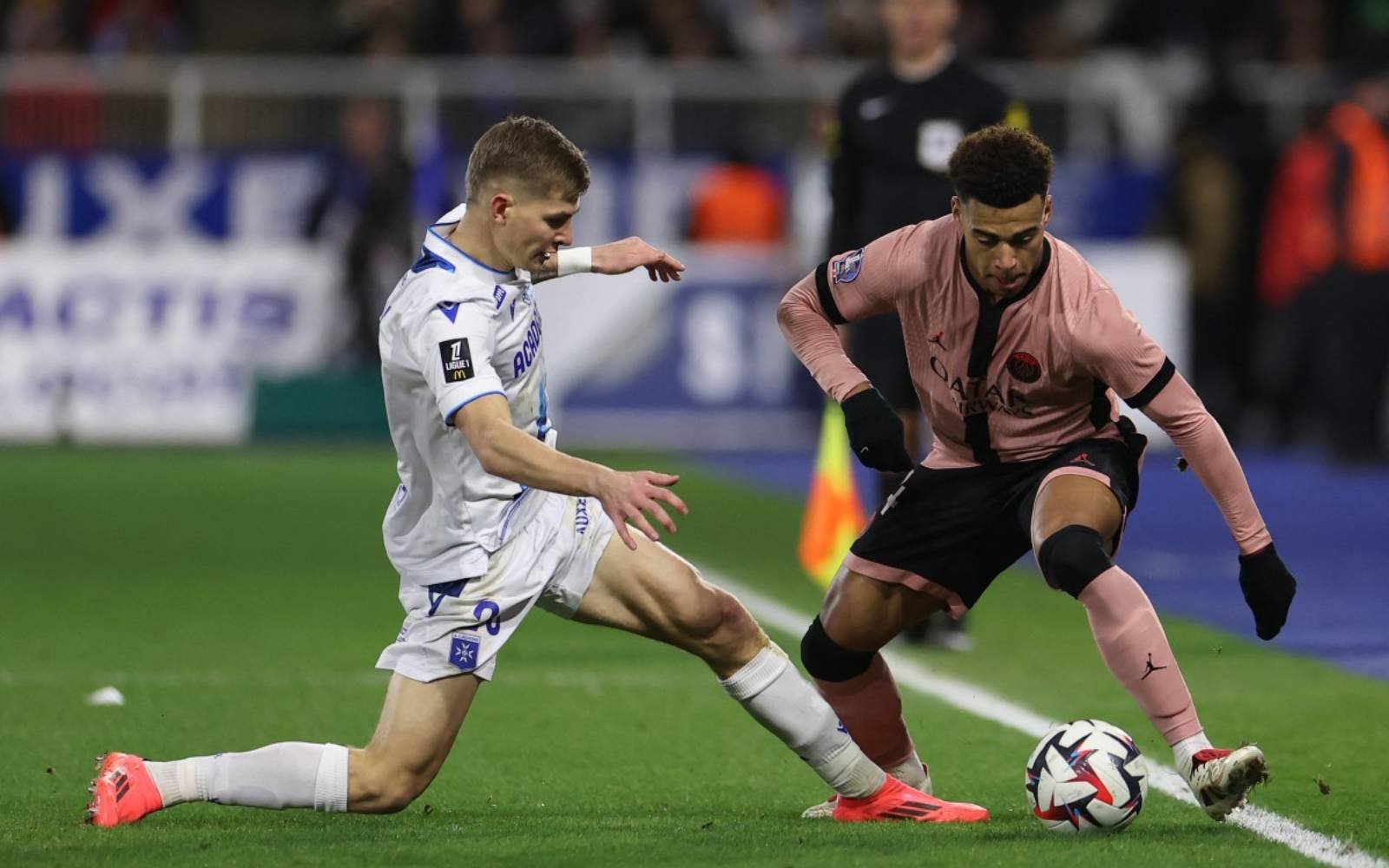 Frustrated PSG held to goalless draw at Auxerre