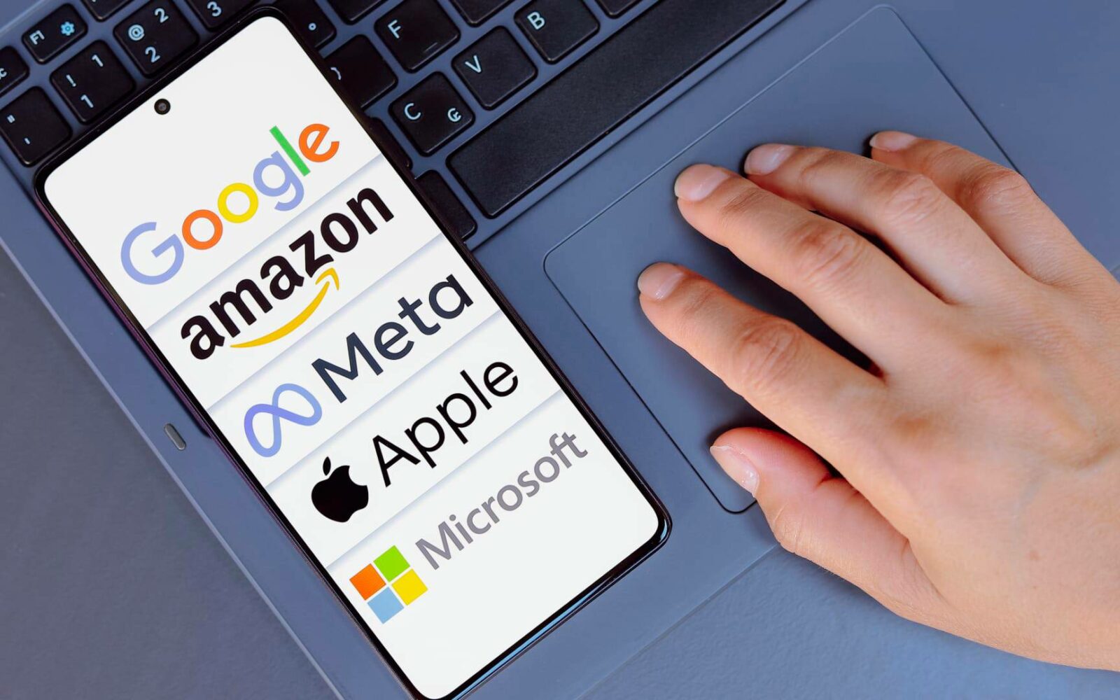 Wall Street ends sharply down as traders fret about AI disruption