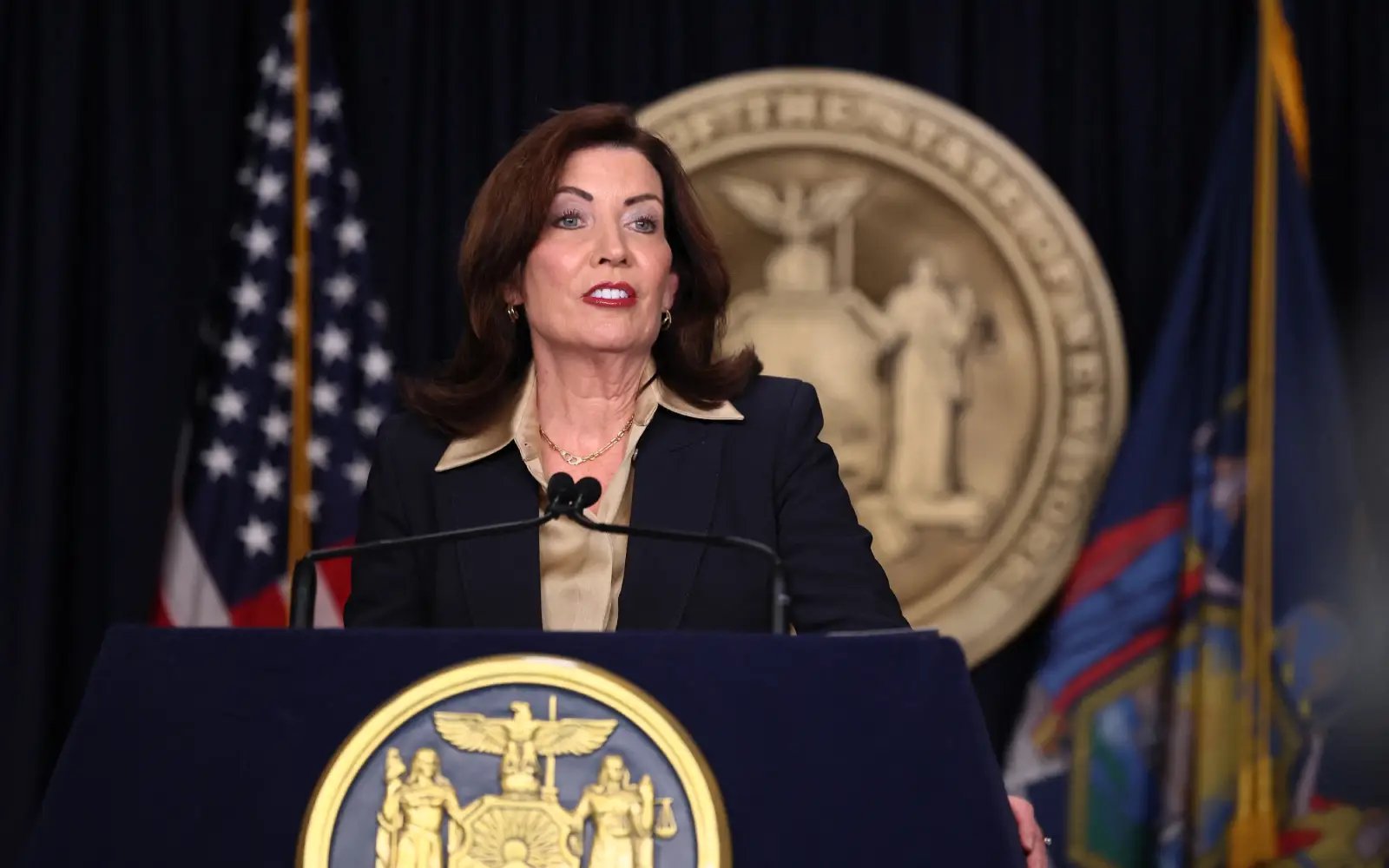 New York governor proposes new oversight measures for mayor