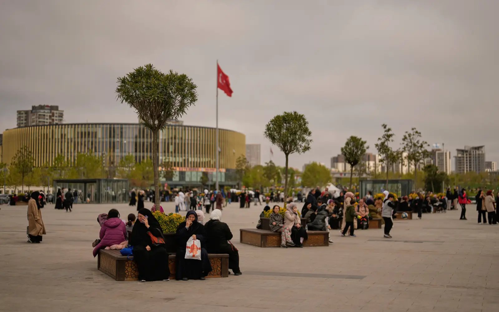 Powerful 6.2-magnitude quake hits off Istanbul coast