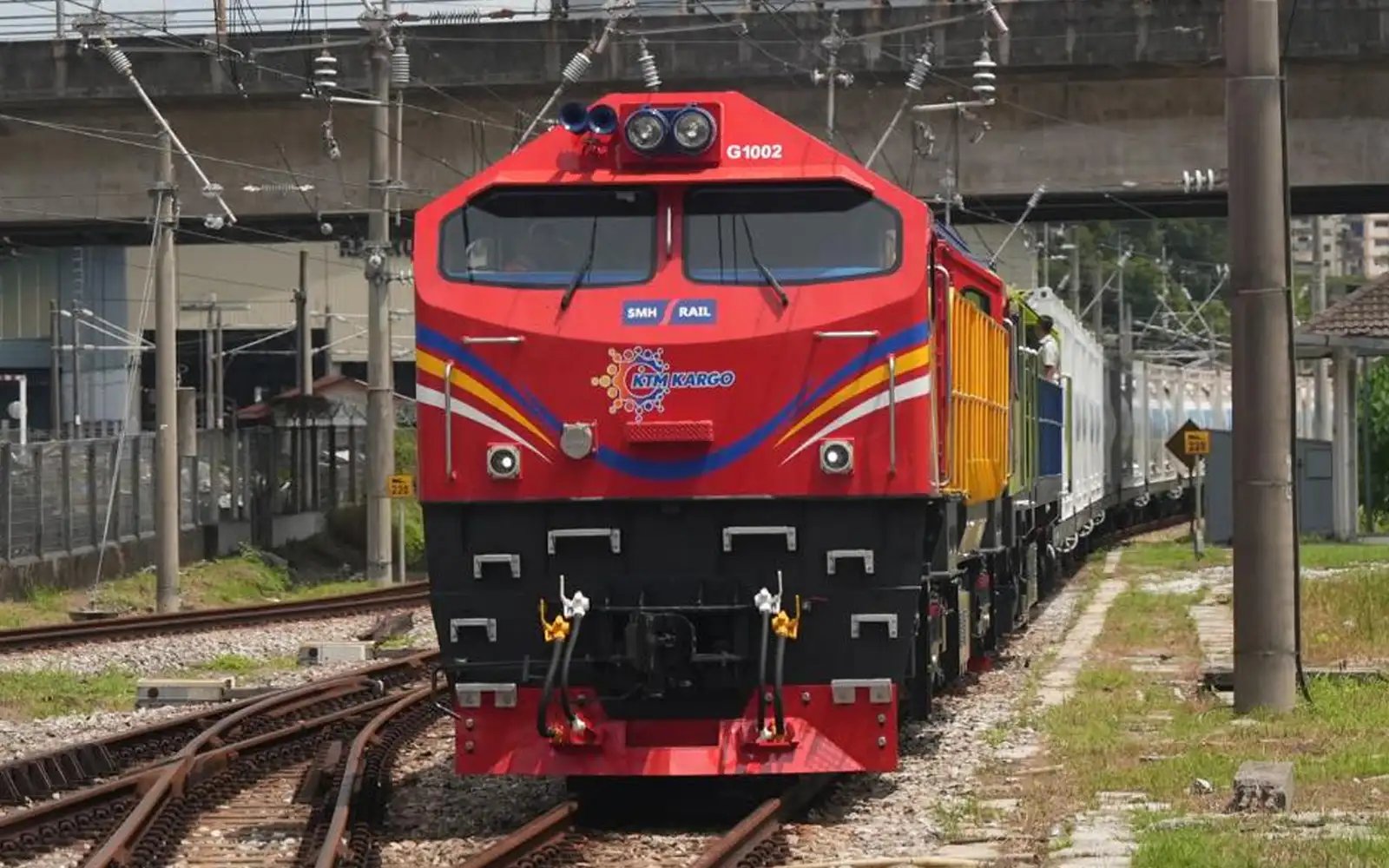 More ports, but where are the rail lines?