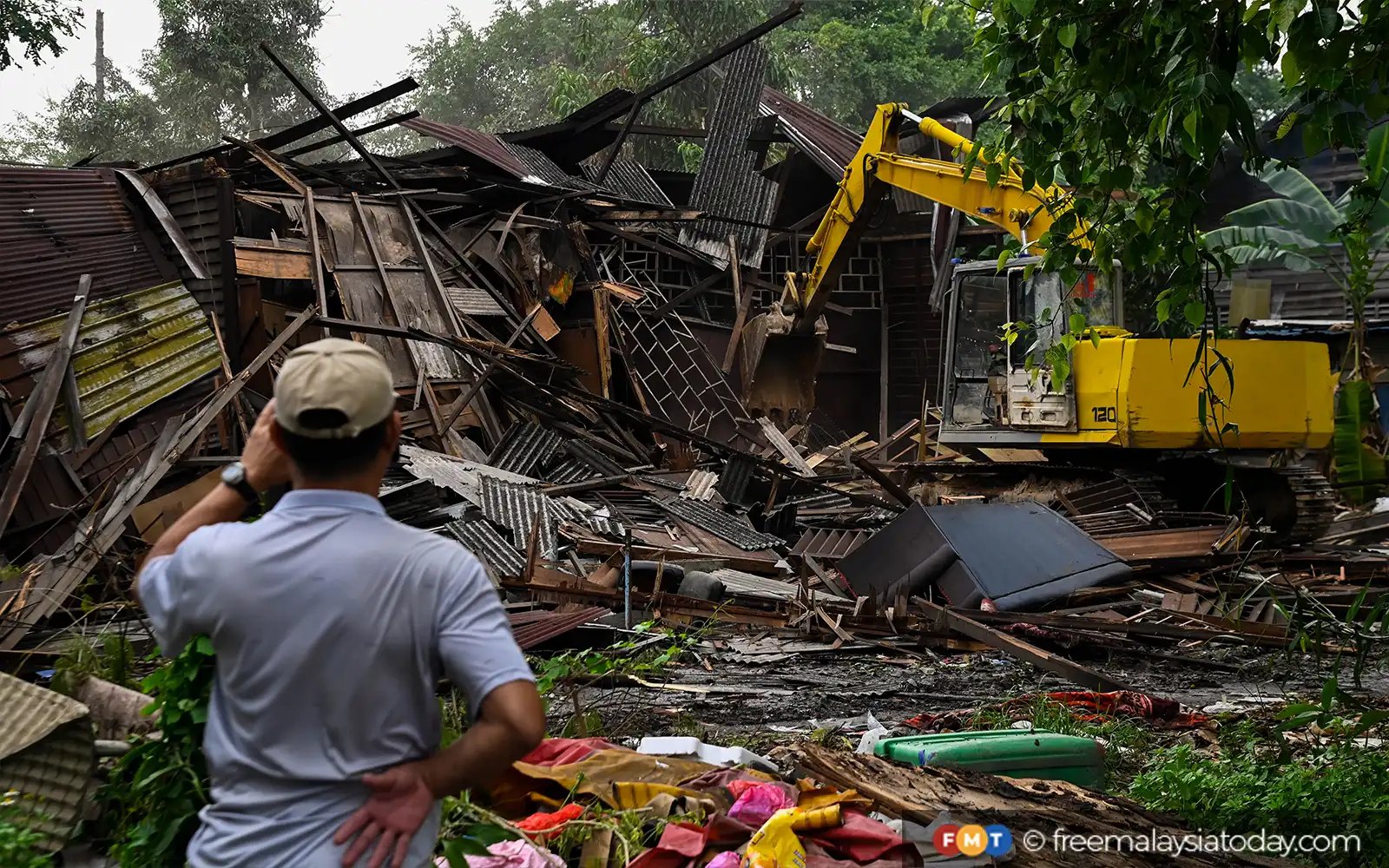 Residents submit memo to agency over Kg Jalan Papan housing dispute