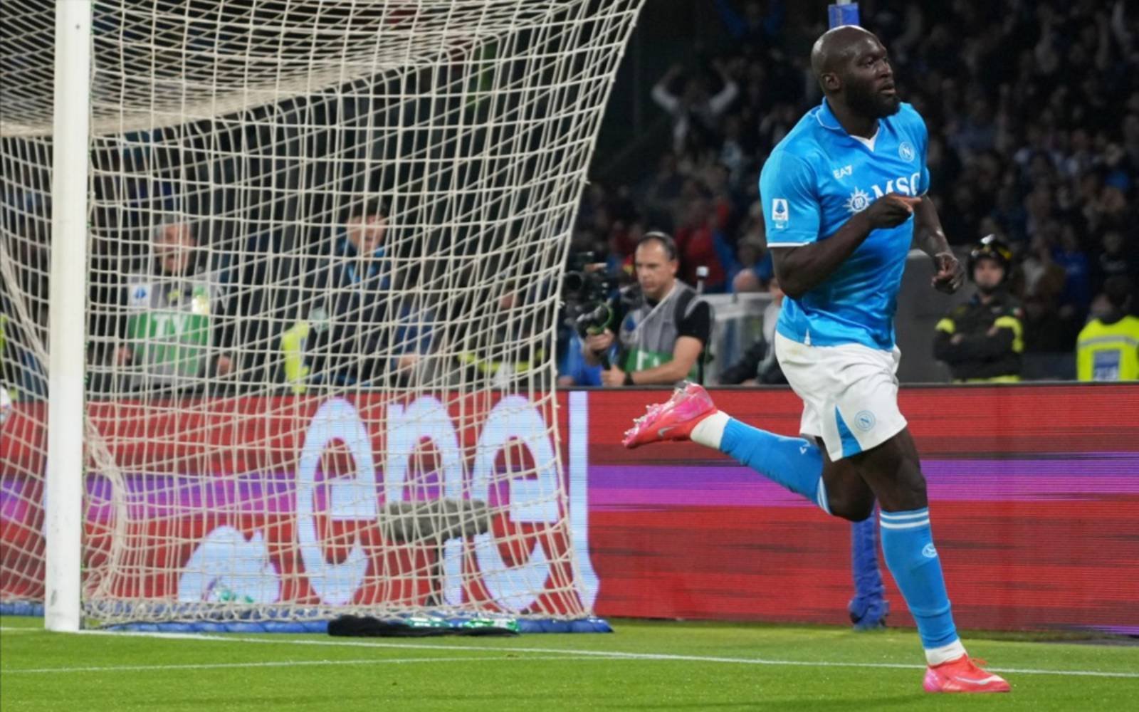 Lukaku returns to Napoli team training after long injury layoff