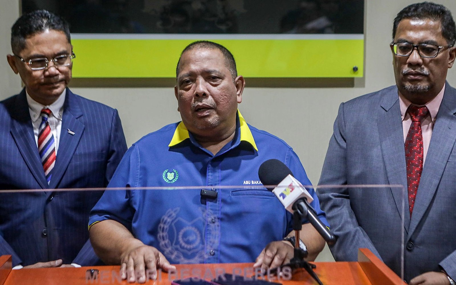 MB Perlis umum pemotongan gaji