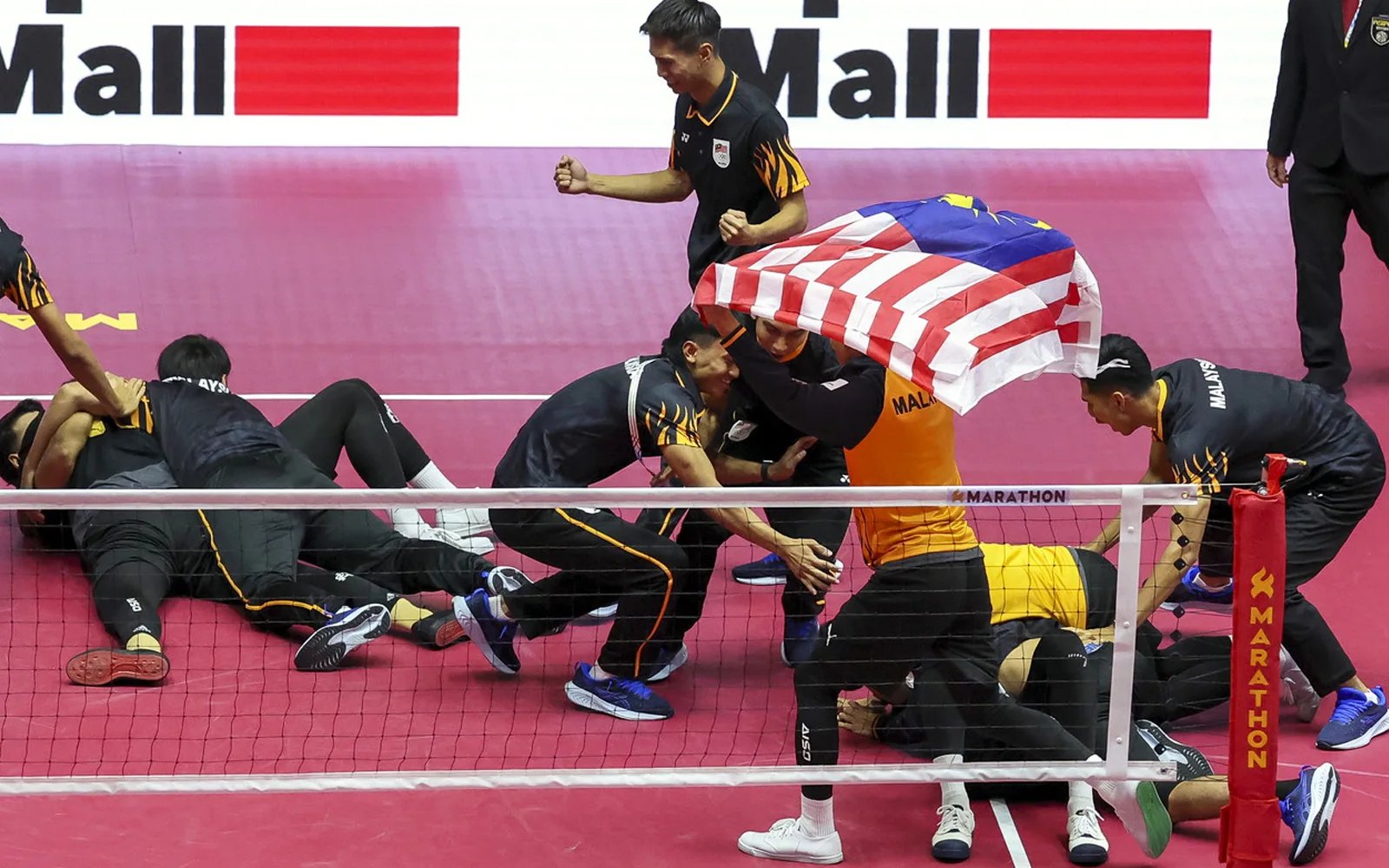 Malaysia ends 34-year wait for men’s team sepak takraw gold