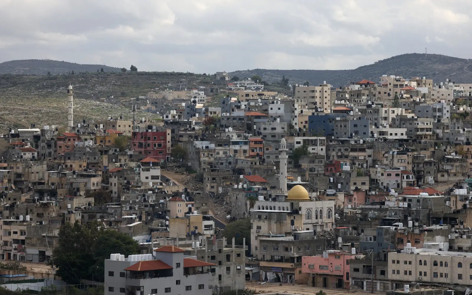 Israel to introduce electronic tagging in West Bank