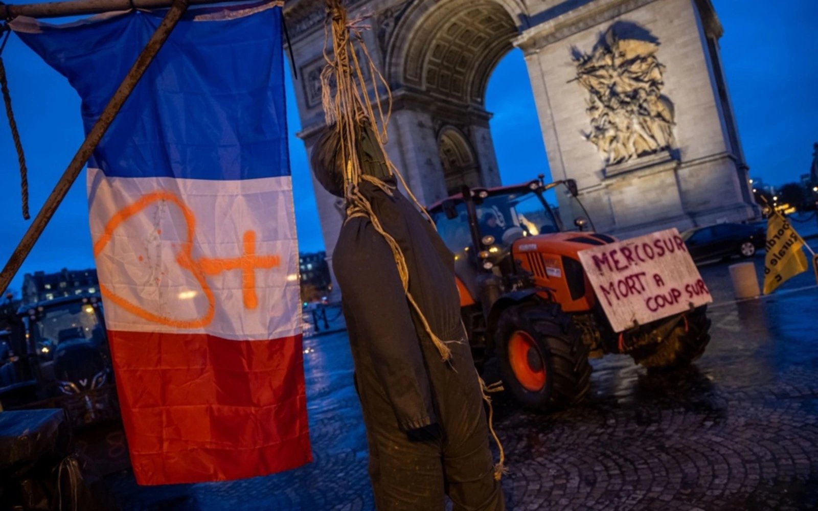 French farmers block Paris streets in protest against Mercosur trade deal