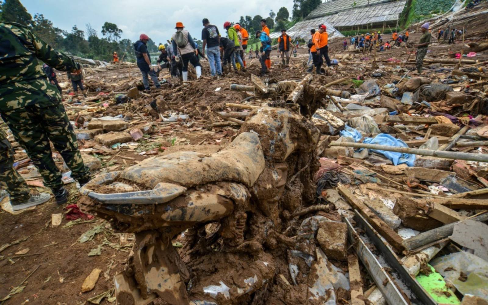 Death toll from landslide in Indonesia’s West Java rises to 17